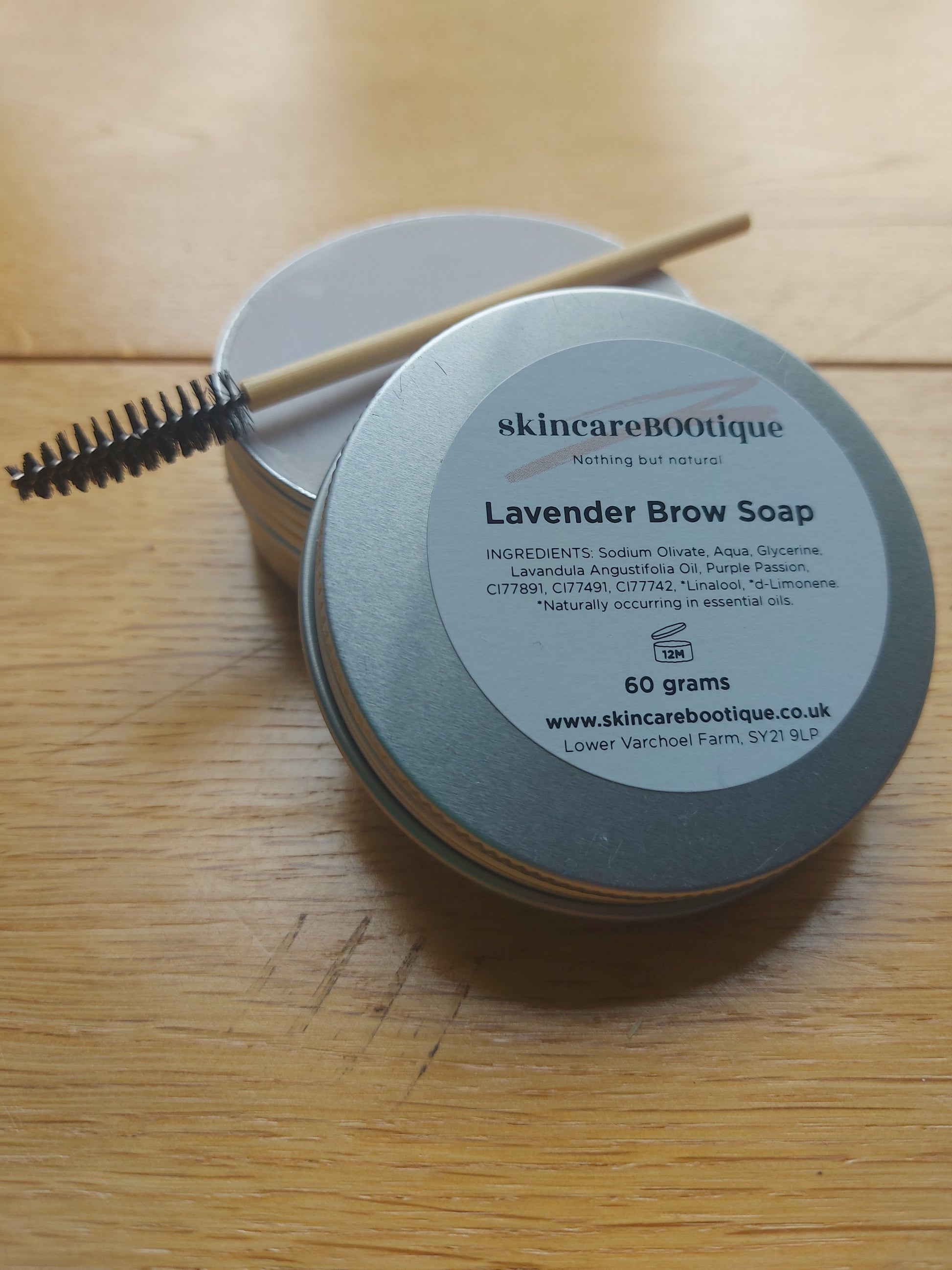 Lavender Eye Brow Soap and Spoolie in tin. Natural Ecofriendly