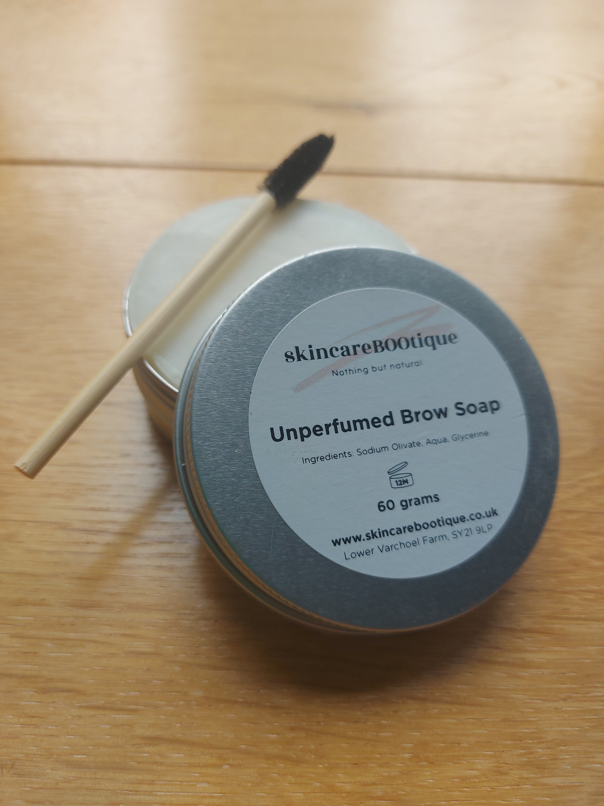 Unperfumed Eyebrow Soap in Tin with Spoolie